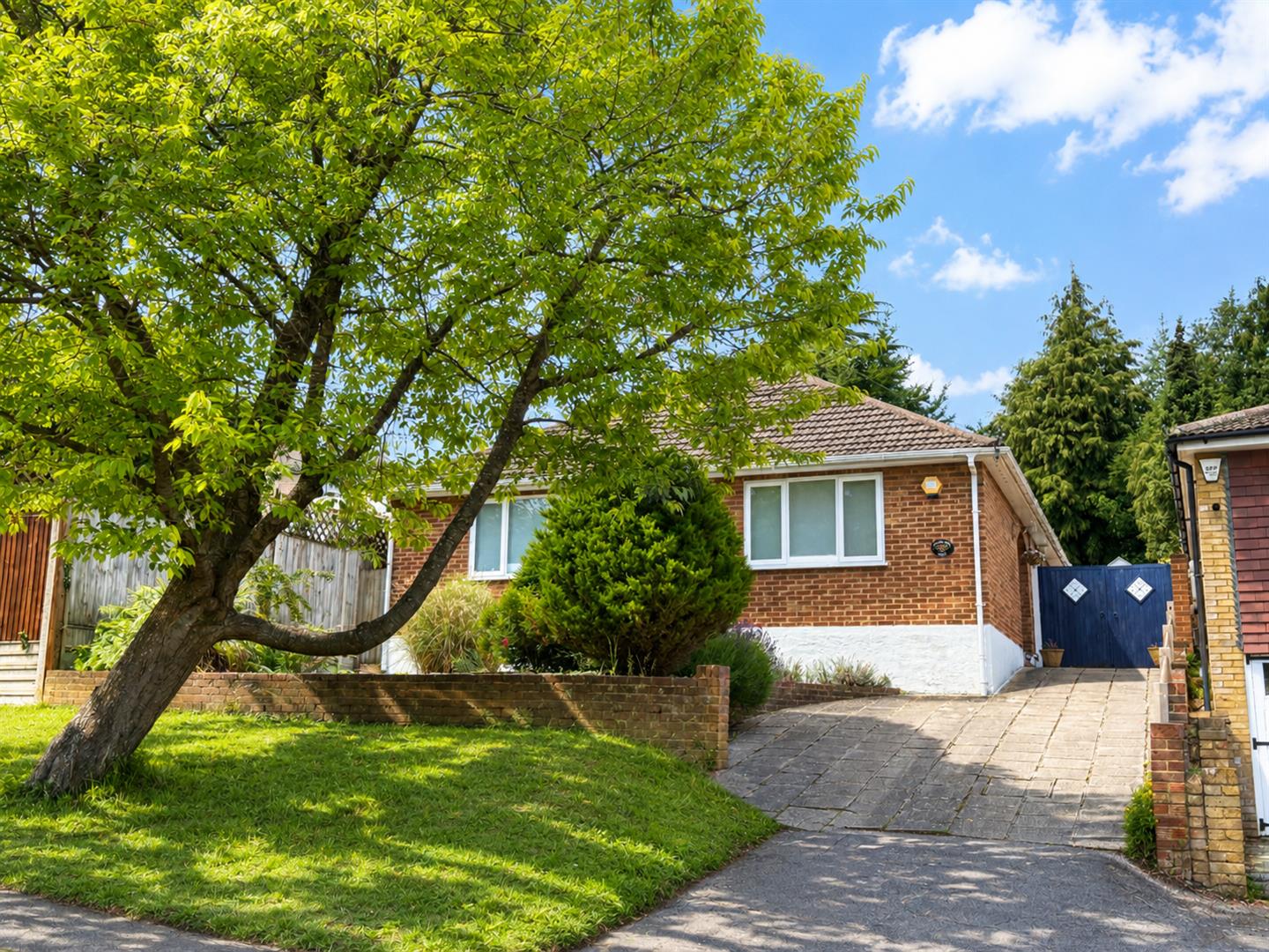 3 bed property in Ingleton Road, Carshalton Beeches